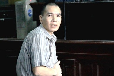 Đâm chết sếp vì không cho nghỉ việc chăm vợ mang bầu